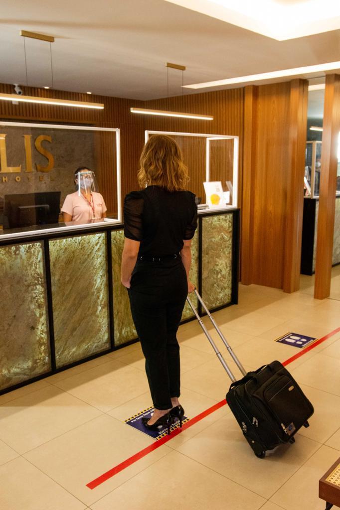 Lis Hotel เตเรซีนา ภายนอก รูปภาพ