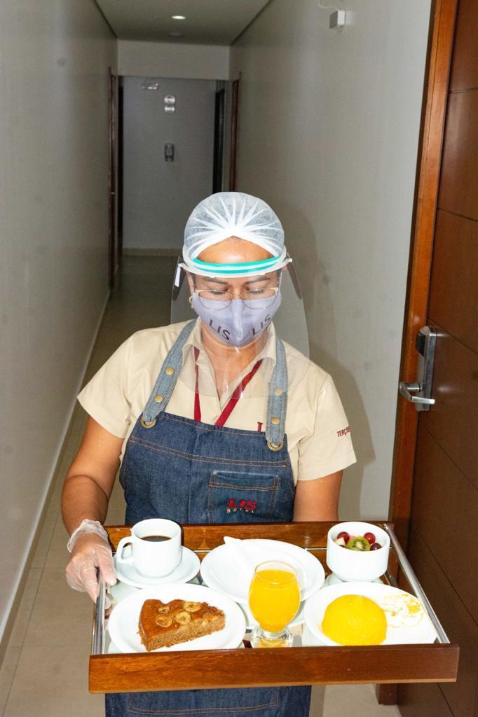 Lis Hotel เตเรซีนา ภายนอก รูปภาพ