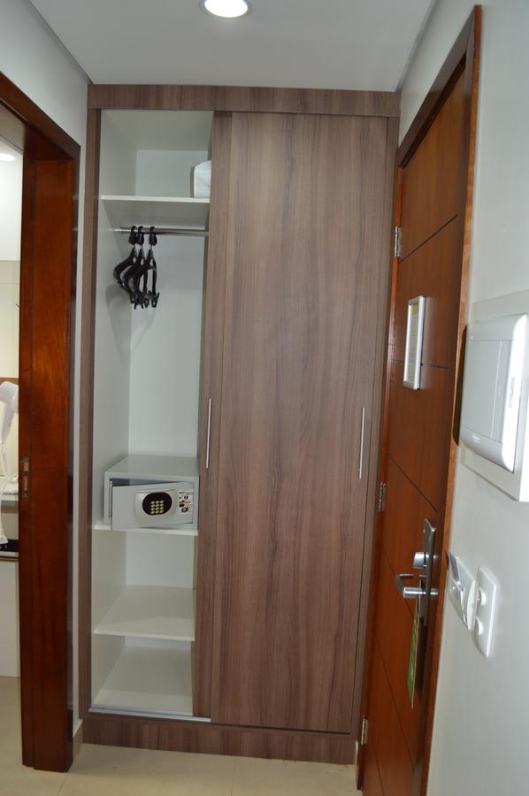 Lis Hotel เตเรซีนา ภายนอก รูปภาพ